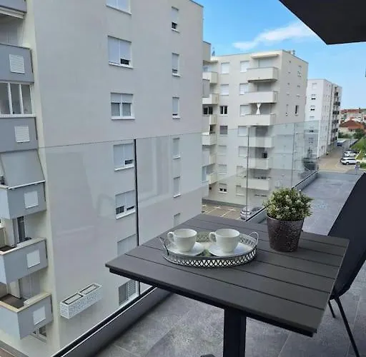 Lumada Free Garage Parking Appartement *